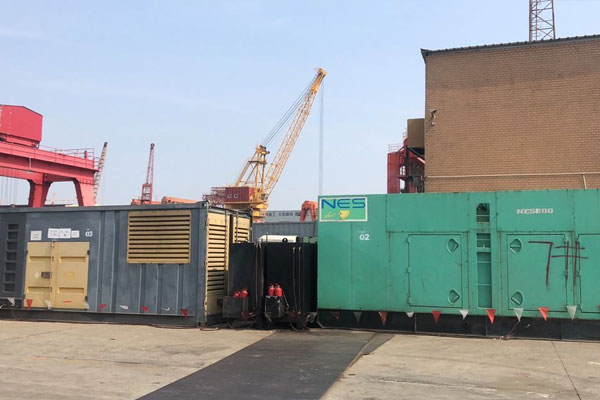 东港发电机出租空气滤清器的清洁频率是多少?